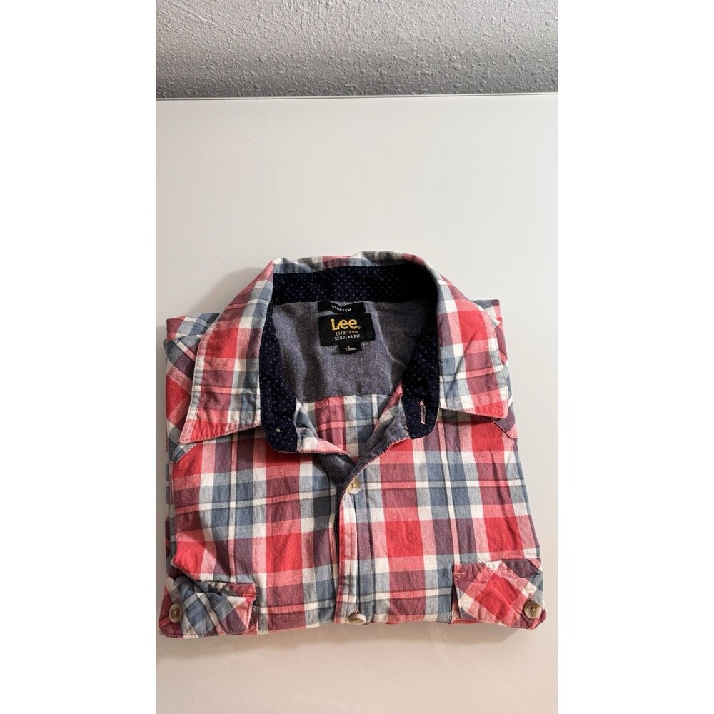 Lee Men’s Shirt‎ Size L Red Blue Plaid Regular Fit Stretch Button Down Casual